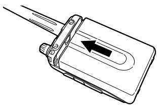 KENWOOD TH-F7E - INSTALLING THE Li-ion BATTERY PACK - 2