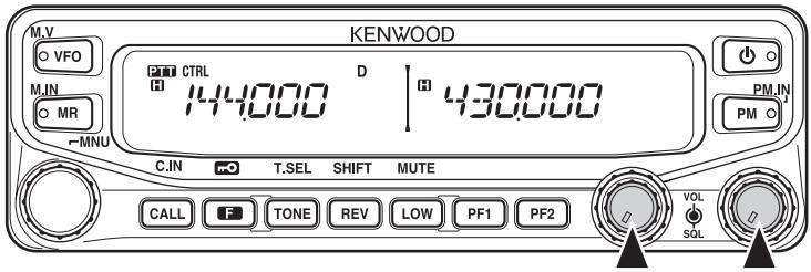 M.V VFO M.IN MR -MNU KENWOOD CTRL 144.000 D 430.000 C.IN T.SEL SHIFT MUTE CALL F TONE REV LOW PF1 PF2 PM.IN PM VOL SQL