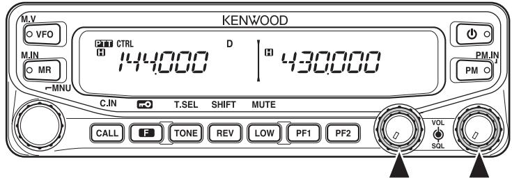M.V VFO M.IN MR -MNU KENWOOD CTRL 144000 D 430000 C.IN T.SEL SHIFT MUTE CALL F TONE REV LOW PF1 PF2 PM.IN PM VOL SQL