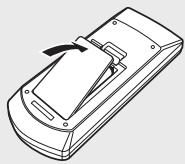 KENWOOD DP-K1000 - Chargement des piles de la télécommande - 3