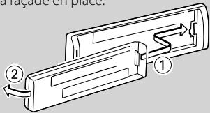 KENWOOD KDC-W3041 - Retrait de la façade - 2