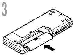 OLYMPUS WS-300M - Replacing the Battery - 3