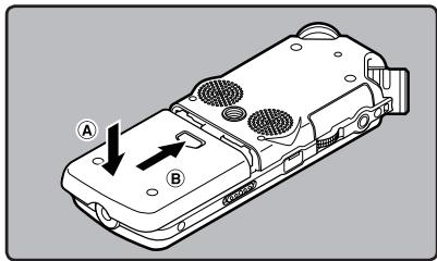 OLYMPUS LS-5 - Inserting Batteries - 3