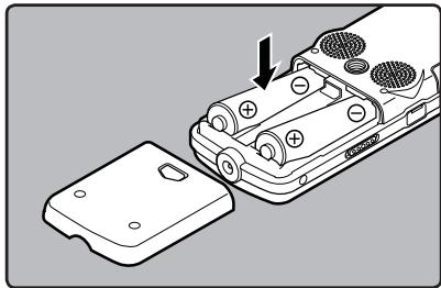 OLYMPUS LS-5 - Inserting Batteries - 2