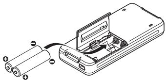 OLYMPUS DS-2500,  DS 2500 - Inserting batteries - 3