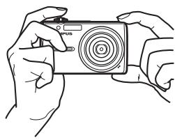 OLYMPUS FE-280 - а. Как правильно держать фотокамеру. - 1