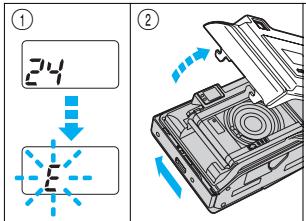 OLYMPUS STYLUS SELECT 105 - UNLOADING THE FILM - 1
