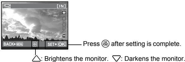 OLYMPUS Μ 720SW - Adjusting the monitor brightness - 1