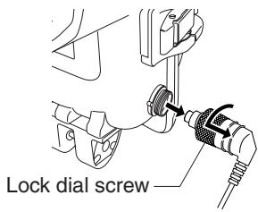 OLYMPUS PFL-E01 - Disconnecting the TTL cable - 1