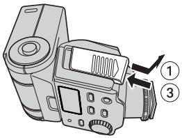 OLYMPUS PFL-E01 - Loading the batteries - 1