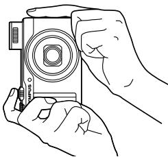 OLYMPUS XZ-10 - Adjust the focus. - 2