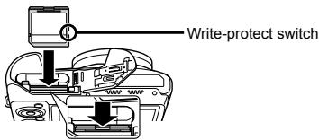 OLYMPUS SZ-16 - Insert the card straight until it clicks into place. - 1