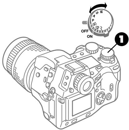 OLYMPUS CAMEDIA E-10 - Aperture Values and Shutter Speeds Selected Automatically in the P Mode - 1