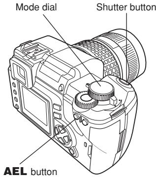 OLYMPUS E-300 - Hold down AEL. - 2