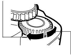 OLYMPUS E-300 - Rotate the control dial to set the aperture value. - 1