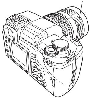 OLYMPUS E-300 - Press the shutter button all the way. - 1