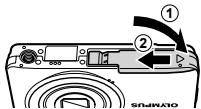 OLYMPUS D-710 - Inserting the battery and the SD/SDHC memory card (sold separately) - 3
