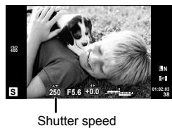 OLYMPUS E-PL3 - Choosing shutter speed (S shutter-priority mode) - 2