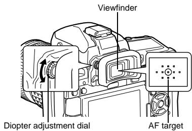 OLYMPUS E-5 - Adjusting the viewfinder's diopter - 1