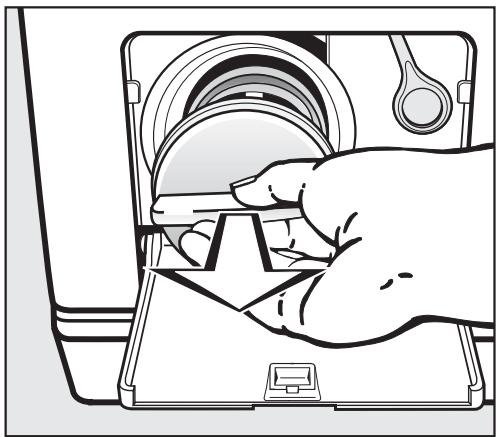 MIELE W 1213 - Cleaning the drain pump - 4