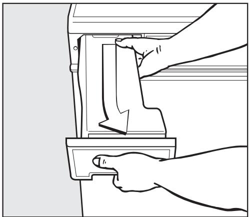 MIELE T 8012 C - Emptying the condensed water container - 1