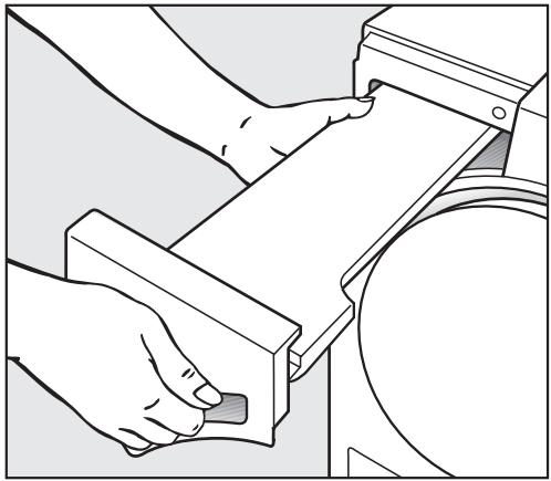 MIELE T 7644 C - Emptying the condensed water container - 1