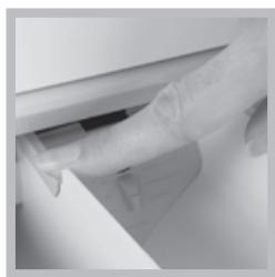 INDESIT WIXXL126 - Nettoyage du tiroir et des bacs à produits lessiviels - 1