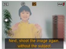 CASIO EXILIM EX-Z2200 - First, shoot an image that includes the subject you want to extract. - 2