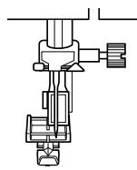 TOYOTA SPB15 - Sewing the left side of the zipper - 1