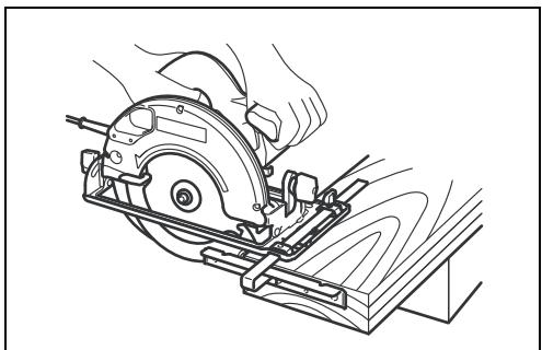 MAKITA 5143R - 21