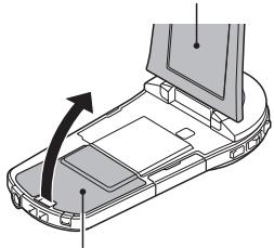 SANYO VPC-CS1P - INSTALLING THE BATTERY PACK - 1