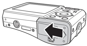SANYO VPC-S670 - Inserting the Batteries - 5