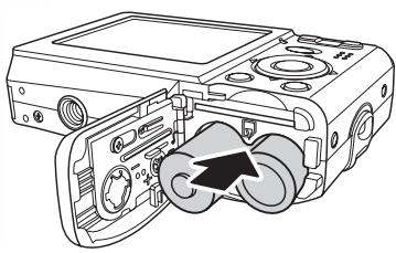 SANYO VPC-S770BK - Inserting the Batteries - 3