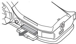 SANYO XACTI VPC-HD2000 - Insérez complètement la carte. - 3