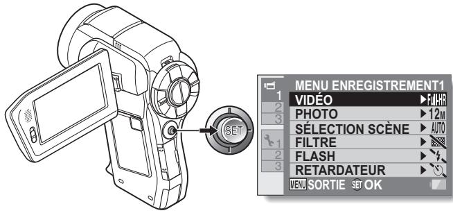 SANYO XACTI VPC-HD2000 - Déplacez le bouton de réglage SET vers le haut ou le bas pour sélectionner un onglet. - 2