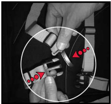 BRITAX BLINK - Harness Adjustment &amp; Securing Child - 5