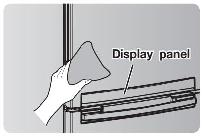 SAMSUNG RB194ACRS - Cleaning behind the Refrigerator - 2