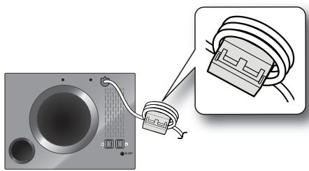 SAMSUNG HT-D7100 - Ligar o núcleo de ferrite toroidal ao cabo de alimentação do subwoofer - 1