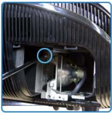 SAMSUNG SP-A8000 - Lamp Replacement Procedure - 5