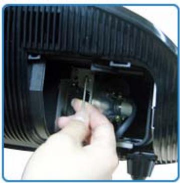 SAMSUNG SP-A8000 - Lamp Replacement Procedure - 6