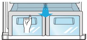 SAMSUNG SR448EW - REMOVING THE REFRIGERATOR ACCESSORIES - 3