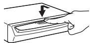 ALPINE NVE-N077P - Appuyez doucement sur la porte puis faites-la glisser vers le bas. - 1