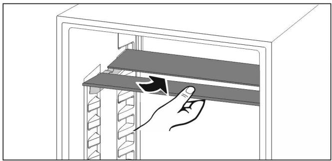 LIEBHERR IKS 41VE00 - Utiliser une tablette de rangement divisible - 1