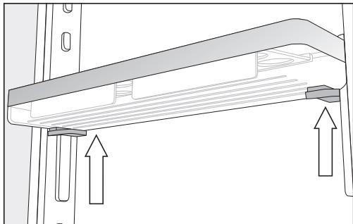 MIELE KFN 7764 C - Retirer et démonter les accessoires pour le nettoyage - 1