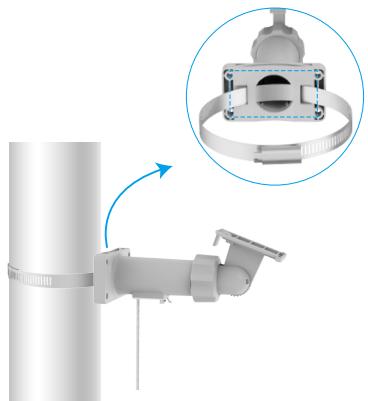 EZVIZ EZVIZ - Méthode 2: montage sur mât - 1