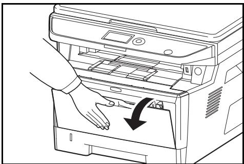 KYOCERA M2030DN,  2030 - Chargement du papier dans le bac MF - 1