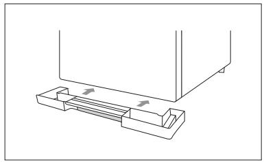 DAEWOO KOC-1C0KBSTM - Comment installer le réservoir d'eau et le plateau d'eau - 1