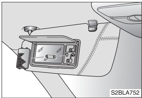 KIA SORENTO - Remplacement de l'ampoule intérieure - 1