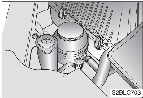 KIA SORENTO - Vérification du frein de stationnement - 1