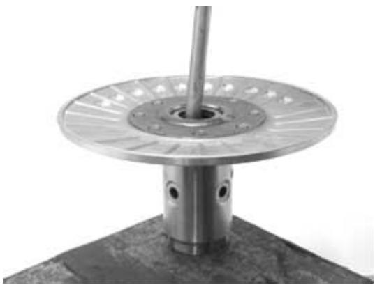 PIAGGIO X7 - Removing the driven half-pulley bearing - 1